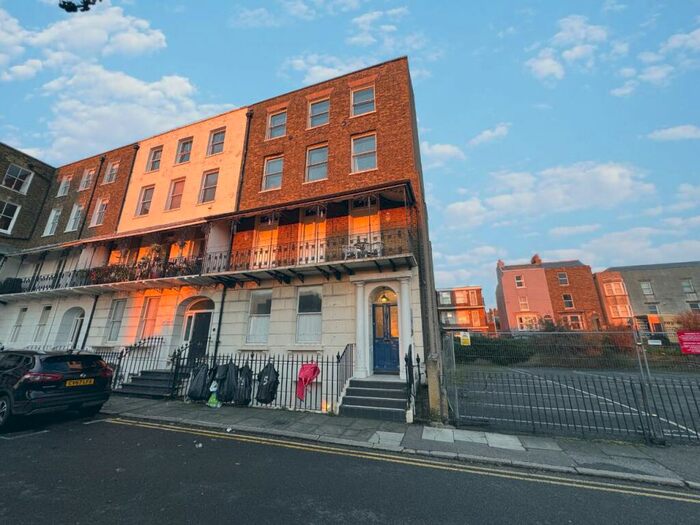 2 Bedroom Flat To Rent In Albion Place, Margate, CT11