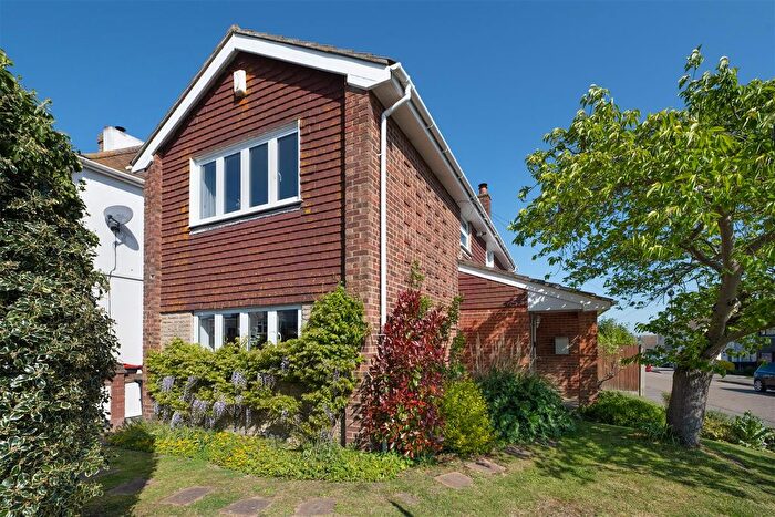 3 Bedroom Detached House For Sale In Fletcher Road, Whitstable, CT5