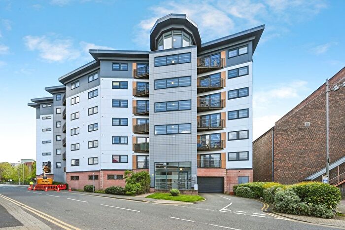 2 Bedroom Flat For Sale In Hall Street, St. Helens, Merseyside, WA10