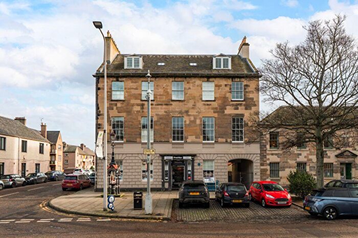 1 Bedroom Flat For Sale In F, High Street, Dalkeith, EH22