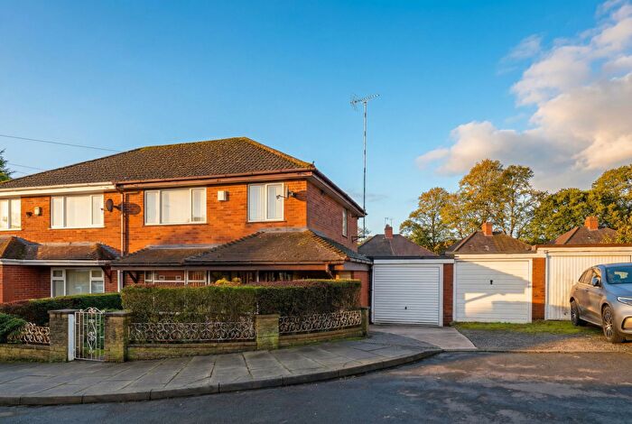 3 Bedroom Semi Detached House For Sale In Firth Drive, Yardley Wood, B14