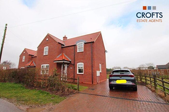 3 Bedroom Detached House For Sale In Chapel Lane, Habrough, DN40