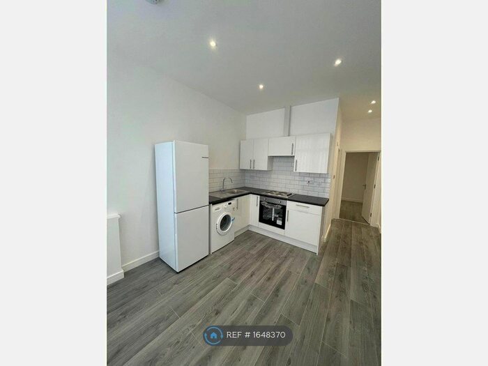 1 Bedroom Flat To Rent In Tottenham Lane, London, N8