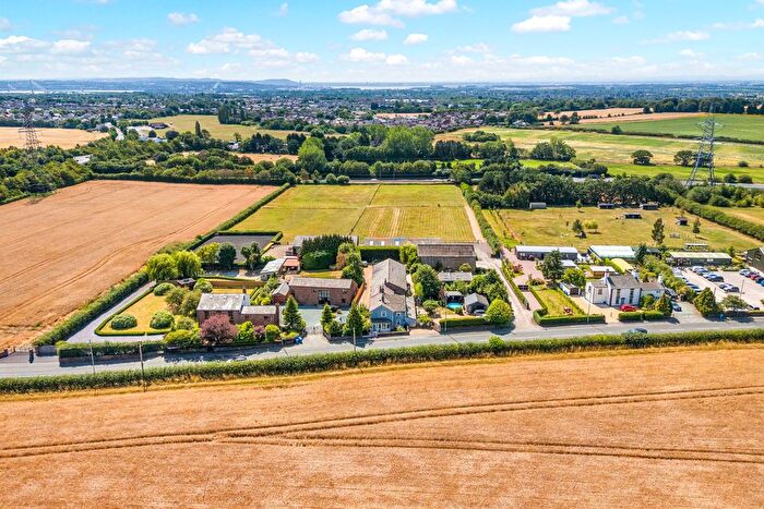 5 Bedroom Cottage For Sale In Place Farm Cottage, Warrington Road, Rainhill, L35