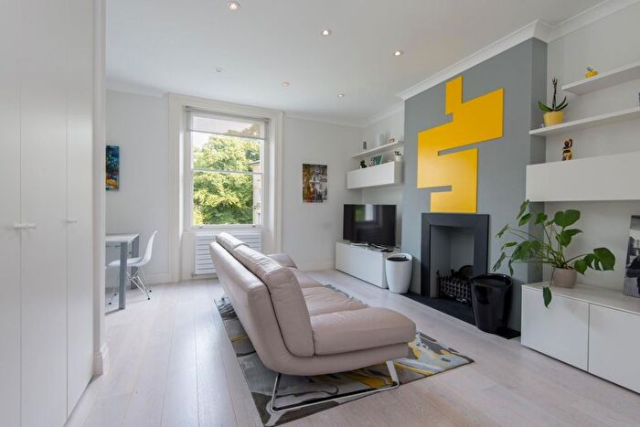 2 Bedroom Flat To Rent In Harley Road, Primrose Hill, NW3