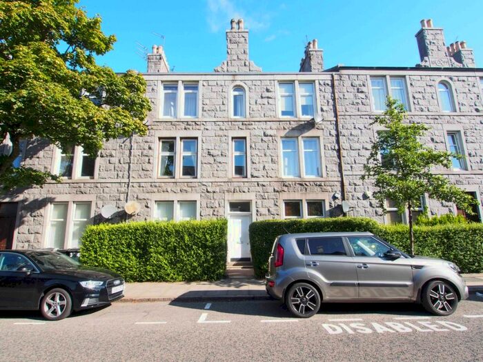 1 Bedroom Flat To Rent In Mid Stocket Road, West End, Aberdeen, AB15