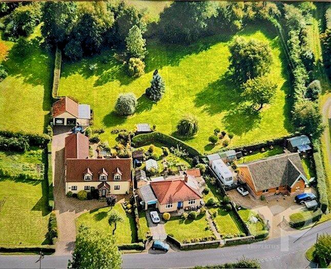 4 Bedroom Detached House For Sale In High Green, Great Moulton, NR15