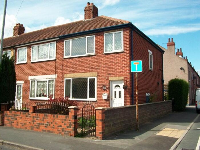 3 Bedroom Terraced House To Rent In Barley Hill Road, Garforth, LS25