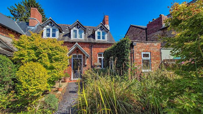 2 Bedroom Cottage For Sale In Broadwell Terrace, Dursley, GL11