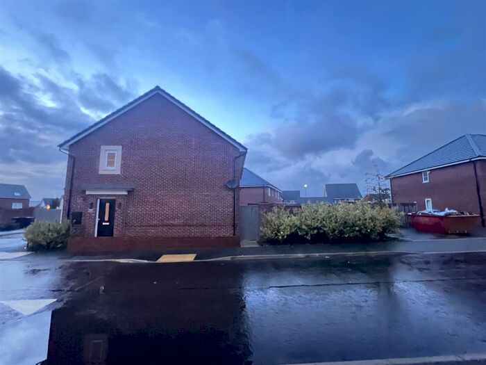 3 Bedroom House To Rent In Stratford Drive, Prescot, L34