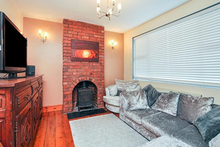 2 Bedroom House To Rent In Bailiff Street, Northampton, NN1