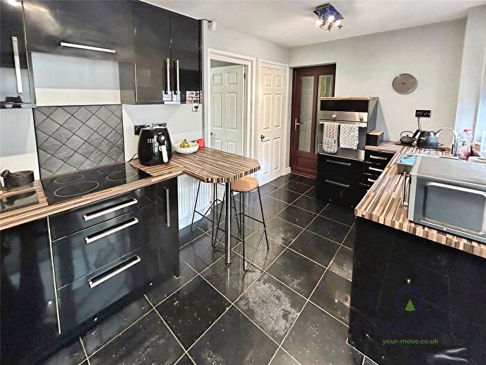 3 Bedroom Semi-detached House For Sale In Carroll Drive, Meir Hay, Stoke On Trent, Staffordshire, ST3