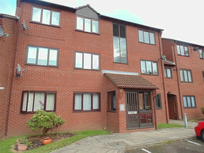 2 Bedroom Flat To Rent In Saxon Mill Lane, Tamworth B79