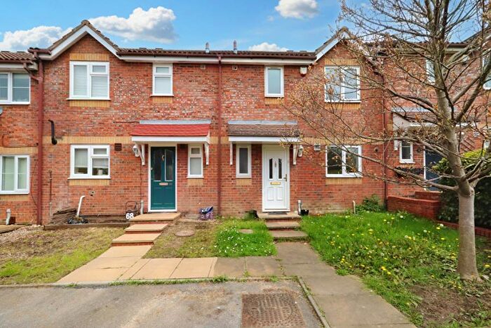 3 Bedroom Terraced House To Rent In Surbiton, KT5