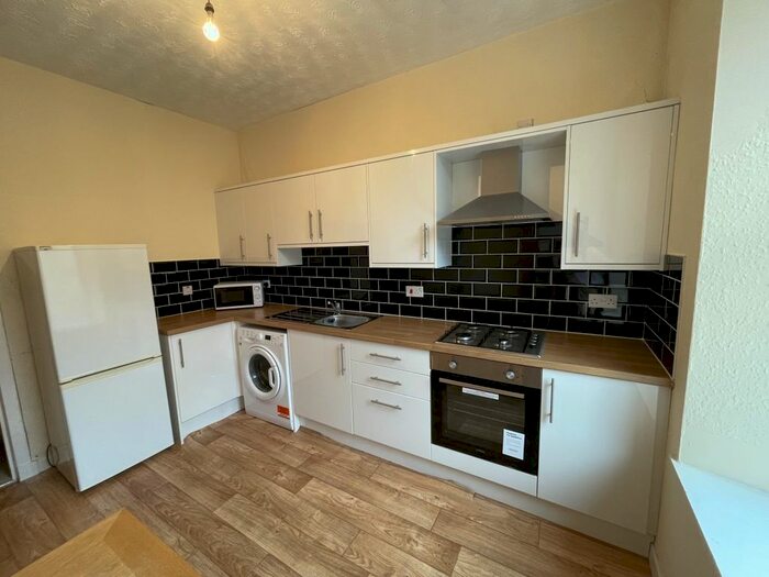2 Bedroom Flat To Rent In , Hawkhill, DD2