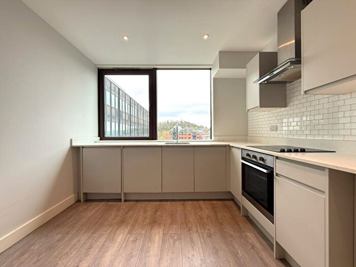 1 Bedroom Flat To Rent In Queens House, Kymberley Road, Harrow, Greater London, HA1