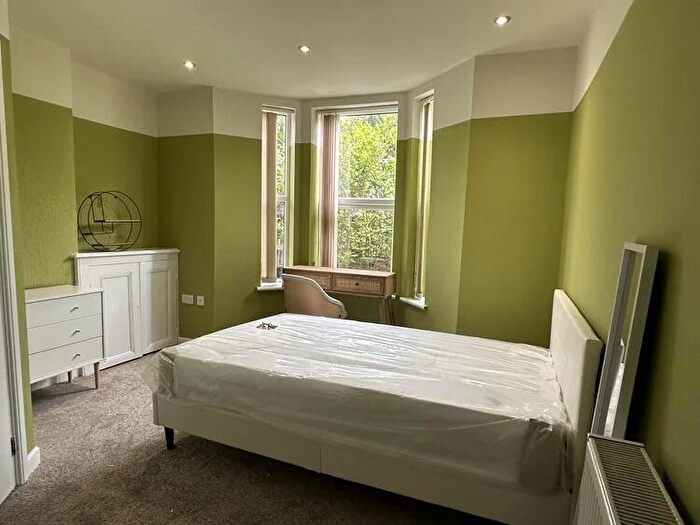 5 Bedroom Terraced House To Rent In All Ensuites // Arboretum View // Bed // Aug, LN2
