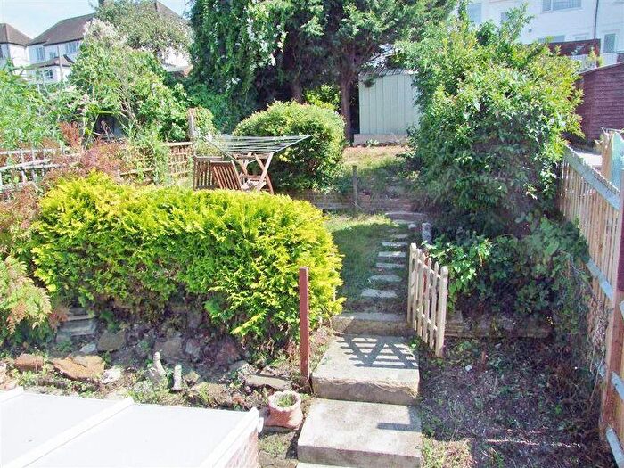 3 Bedroom Terraced House To Rent In Widdicombe Way, Brighton, BN2