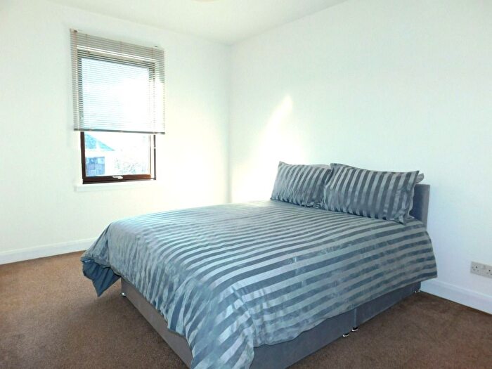 1 Bedroom Flat To Rent In Loch Street, City Centre, Aberdeen, AB25