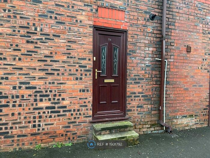 1 Bedroom Flat To Rent In Ruby Street, Denton, Manchester, M34