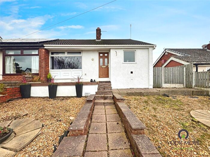 4 Bedroom Bungalow For Sale In Pole Lane, Darwen, Lancashire, BB3