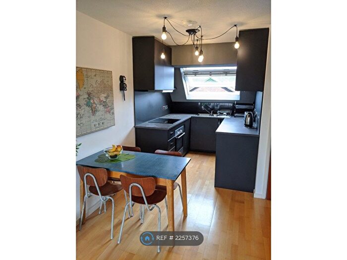 1 Bedroom Flat To Rent In Abbey Gardens, London, W6