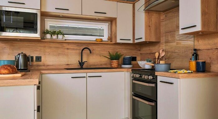 2 Bedroom Caravan For Sale In Tregoad Holiday Park, St Martin, Looe, Cornwall, PL13