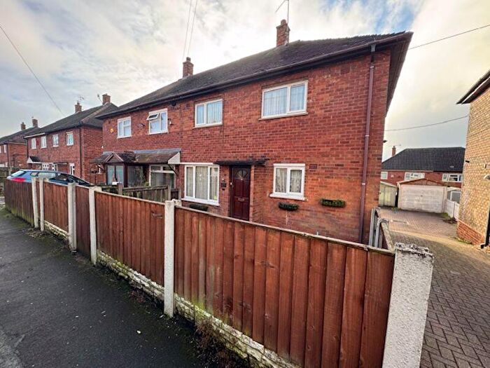 3 Bedroom Semi-Detached House For Sale In Smithyfield Road, Norton, Stoke-On-Trent, ST6