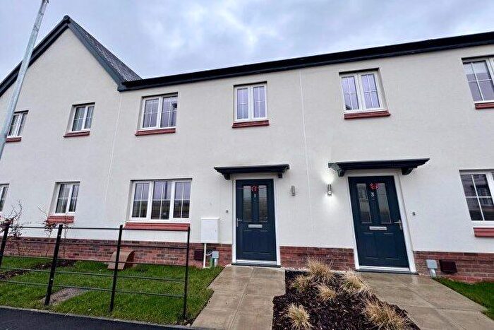 3 Bedroom Terraced House To Rent In Pastures Road, Nottingham, NG11