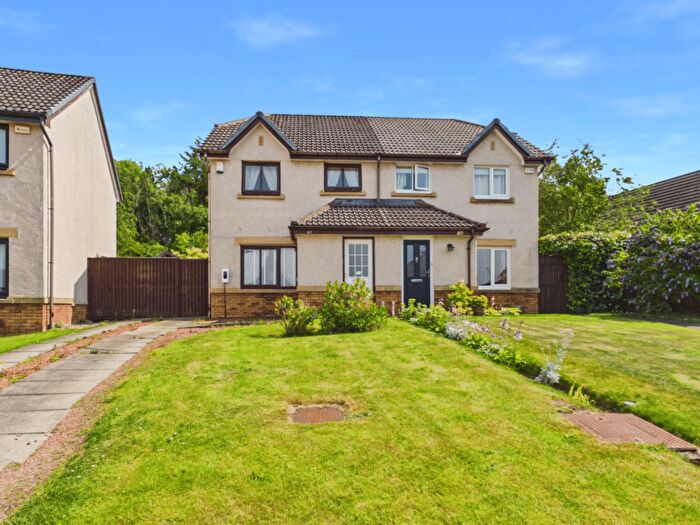 3 Bedroom Semi-Detached House For Sale In The Murrys, Edinburgh, EH17
