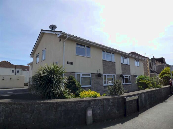 2 Bedroom Flat To Rent In Whitting Road, Weston-Super-Mare, BS23