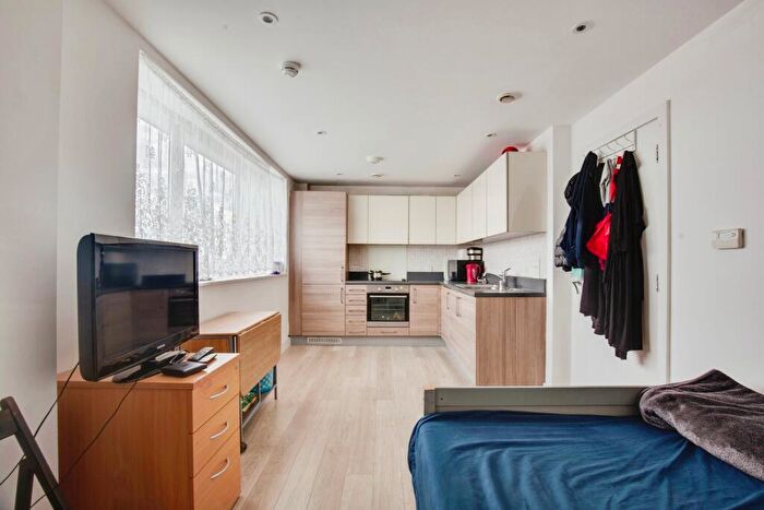 1 Bedroom Flat For Sale In Central Square, Wembley, HA9