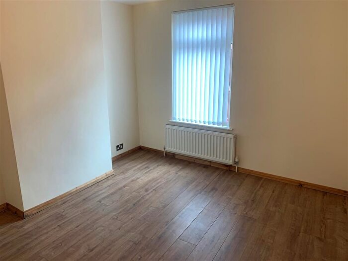 4 Bedroom Property To Rent In Latham Street, Nottingham, NG6
