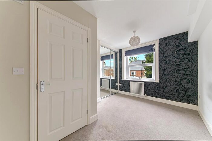 1 Bedroom Apartment To Rent In Station Road, , Merstham, RH1