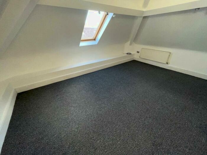 2 Bedroom Apartment To Rent In Carnegie Apartments, Beal Lane, Shaw, OL2