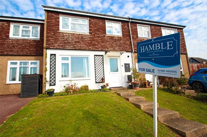 3 Bedroom Terraced House For Sale In Norbury Gardens, Hamble, Southampton, Hampshire, SO31