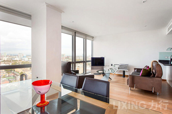2 Bedroom Apartment For Sale In Hertsmere Road, Canary Wharf, E14