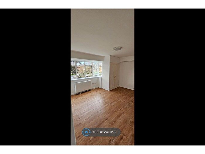 1 Bedroom Flat To Rent In Streatham Hill, London, SW2