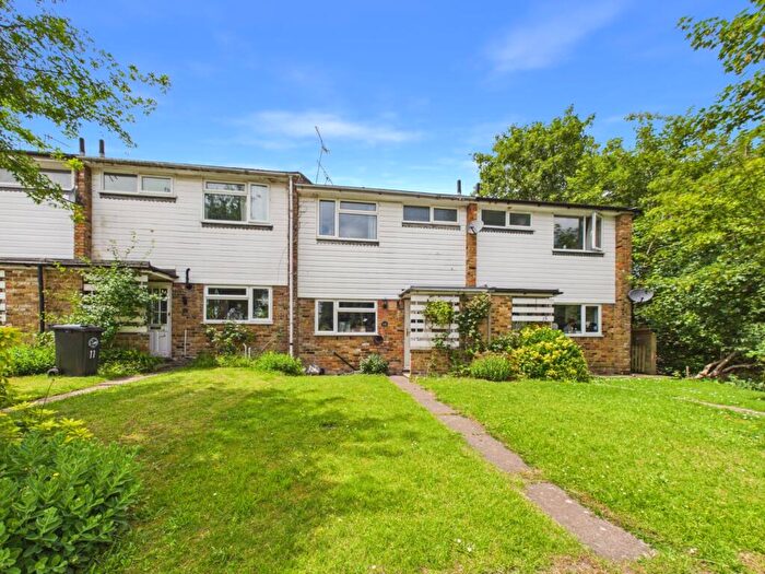 3 Bedroom Terraced House For Sale In Cresswell Road, Chesham, Buckinghamshire, HP5