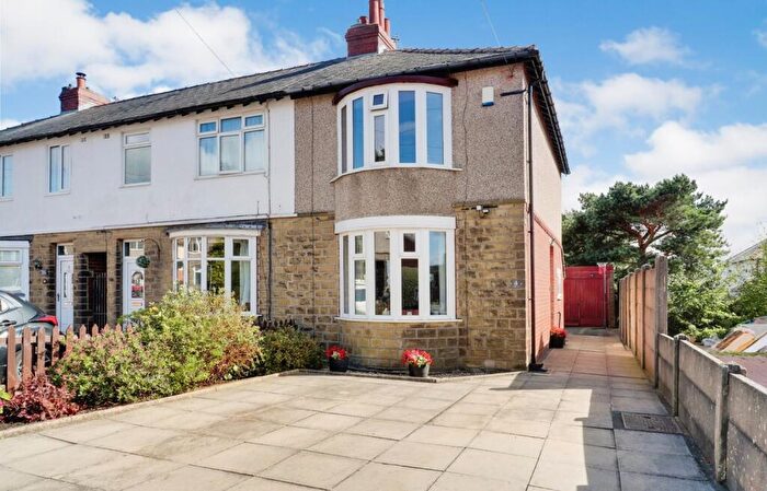 2 Bedroom Semi Detached House To Rent In Hunston Avenue, Huddersfield, West Yorkshire, HD3