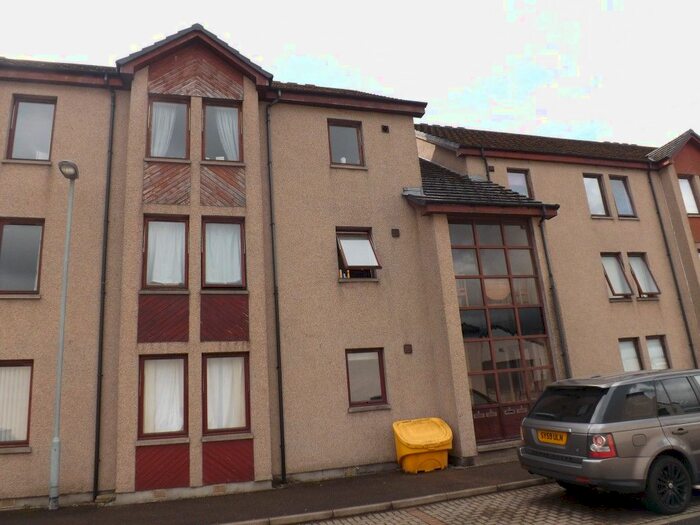 2 Bedroom Flat To Rent In Kingsmills Court, Elgin, IV30