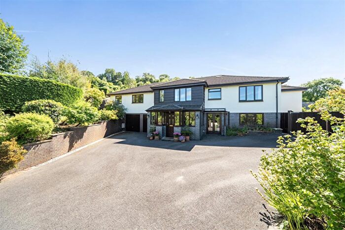 5 Bedroom Detached House For Sale In Doddiscombsleigh, Exeter, EX6