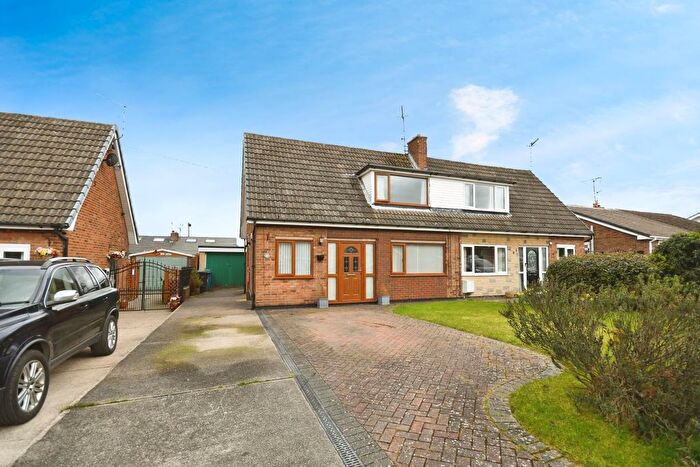 2 Bedroom Semi-Detached House For Sale In Croft View, Inkersall, Chesterfield, S43