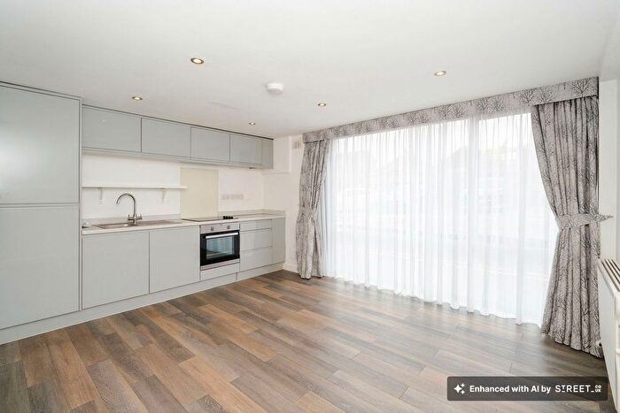 1 Bedroom Property To Rent In Station Road, Balsall Common, CV7