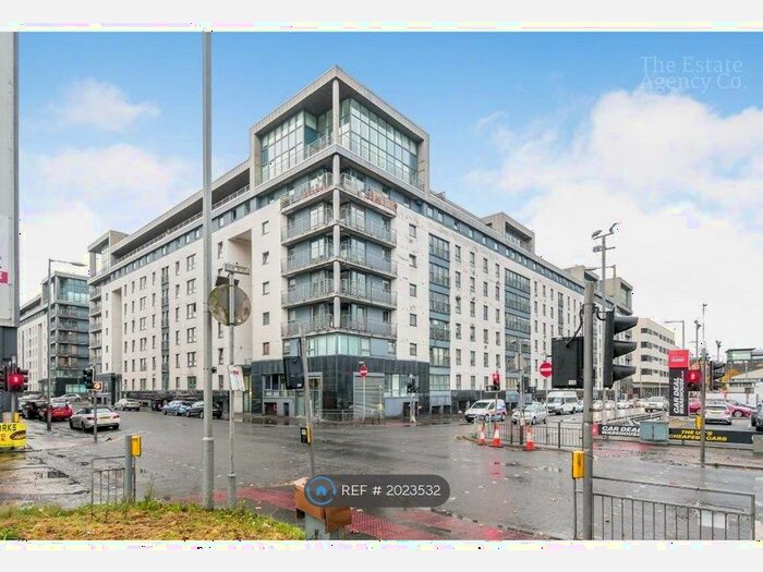 3 Bedroom Flat To Rent In Wallace Street, Glasgow, G5