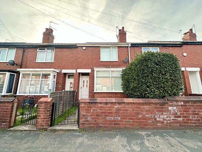 2 Bedroom House To Rent In Cecil Avenue, Warmsworth, Doncaster, DN4
