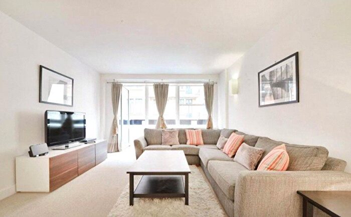 2 Bedroom Flat To Rent In Weymouth Street, Marylebone, London, W1W