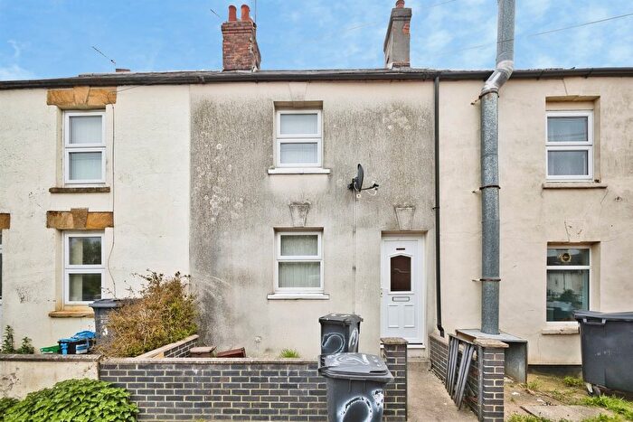 2 Bedroom Terraced House For Sale In North Terrace, Yeovil, BA21