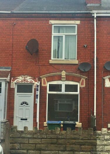 2 Bedroom Terraced House To Rent In Vicarage Road, West Bromwich, B71