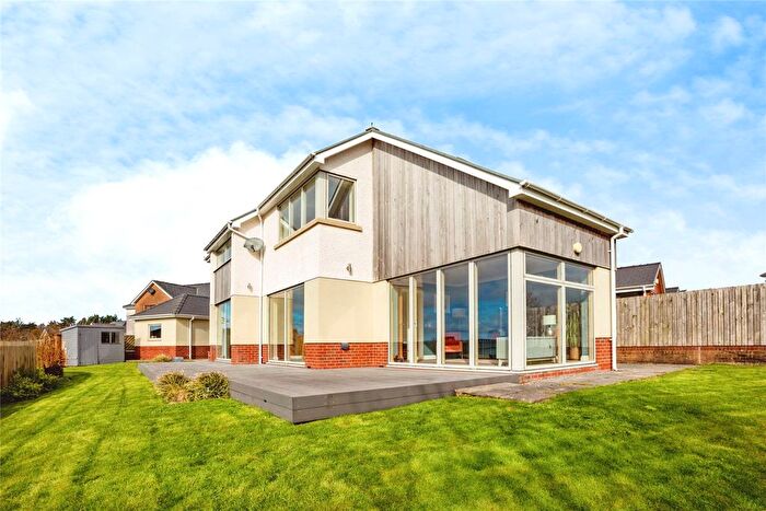 5 Bedroom Detached House For Sale In Caer Wylan, Llanbadarn Fawr, Aberystwyth, Ceredigion, SY23